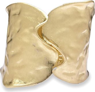Eye Candy Los Angeles Sonia Hammered Hinged Bracelet in Gold at Nordstrom Rack