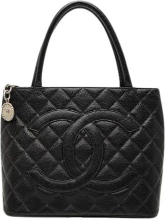 Chanel Pre-owned Handbags, female, Black, Size: ONE SIZE Pre-owned Medallion Tote