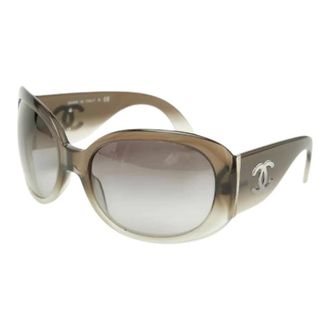 Chanel Pre-owned Accessories, female, Brown, Size: ONE SIZE Pre-owned Coco Mark Gradient Sunglasses
