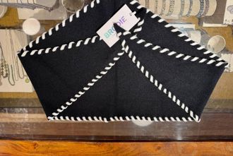 Brodie Womens Laced Up Neck Scarf In Black & Organic White