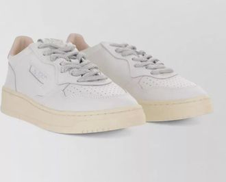 Autry medialist low leather sneakers perforated toebox