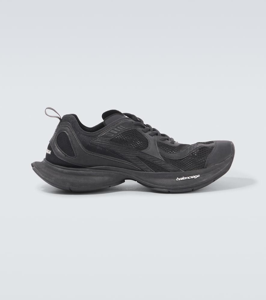 Balenciaga: Black Trainers Training Shoe now up to −70% Stylight