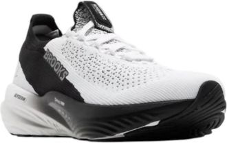 Brooks Womens Glycerin Stealthfit 22 Running Shoes In White/grey/black