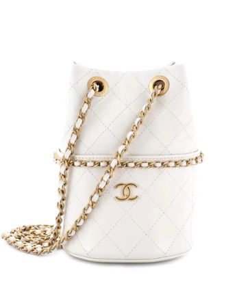 Chanel Nauticoco Quilted Shiny Lambskin Mini bucket bag - women - Calf Leather - One Size - White