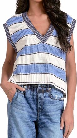 Elan State Sleeveless Sweater Vest In Light Blue