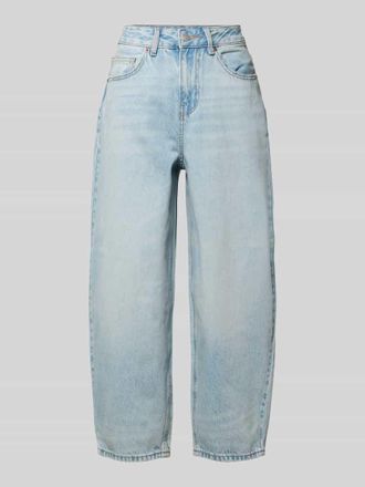 Vero Moda Barrel Fit Wide Leg Jeans aus reiner Baumwolle Modell BILLIE in Hellblau, Gr&ouml;&szlig;e 25/32