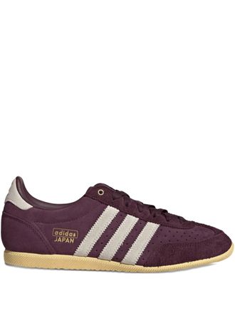 adidas Originals Questo &egrave; un elenco di prodotti fabbricati con il nome o con il nome di