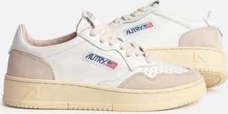 Autry Womens Medalist Leather Court Trainers in White - Size UK 3