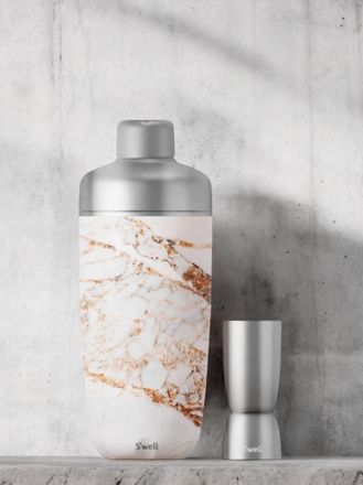 Swell Shaker Set With Jigger In Calacatta Gold