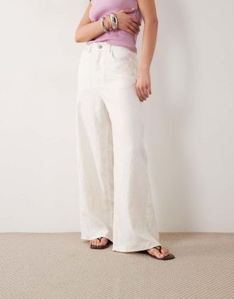 Arket Pantaloni a fondo ampio in misto lino bianco sporco