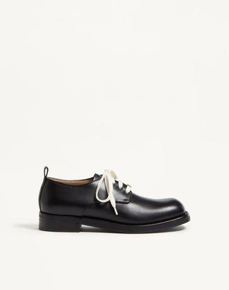 Valentino Garavani Derby Punx In Vitello Uomo NERO 40.5