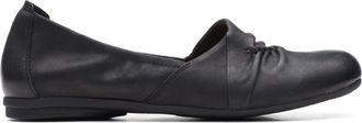 Clarks Rena Way in Black Leather