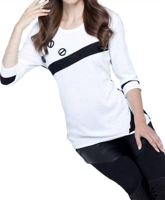 Angel Diagonal Stripe Top In White/black