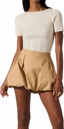 Astr Nikola Sweater Top In Vanilla