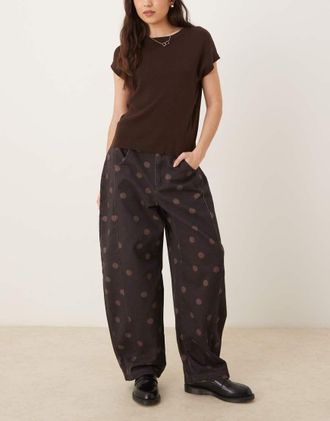 Asos Jeans bombati color cioccolato a pois-Marrone