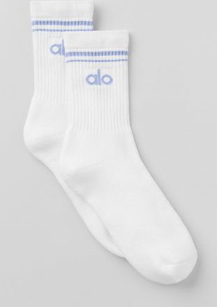 Alo | Half-Crew Throwback Socks in White/Winter Frost, Size: Medium