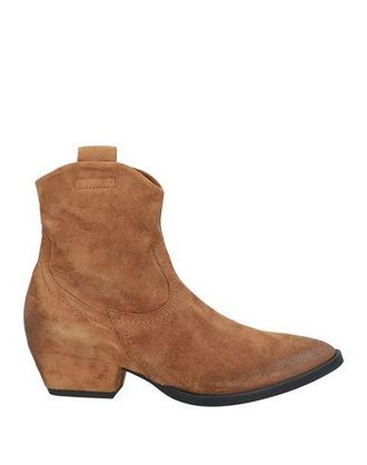 Janet & Janet Ankle boots