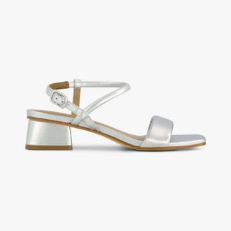 Bernardo Womens Josei Low Heel Leather Sandals In Silver