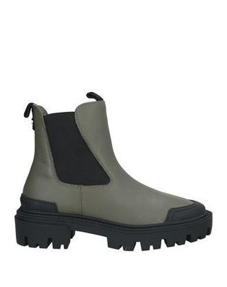 Steve Madden CALZATURE - Stivaletti su YOOX.COM