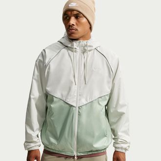 Nike Mens Windrunner Loose Storm-FIT Jacket in Grey | IM5769-069