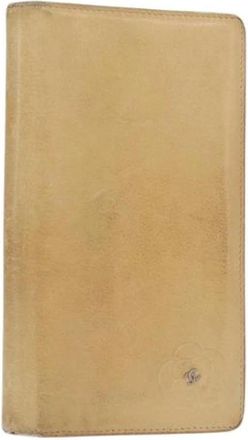 Chanel Pre-owned Wallets, female, Beige, Size: ONE SIZE Pre-owned Leather Wallet