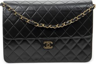 Chanel Pre-owned Womens Vintage Push Lock Straight Flap Shoulder Bag - Black - One Size