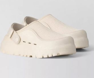 UGG peakmod sculpted clogs round toe sandals