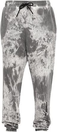 Numero 00 PARTES DE ABAJO - Pantalones en YOOX.COM