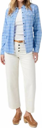 Stio Womens Eddy Coast Shirt In Chicory Flower Plaid