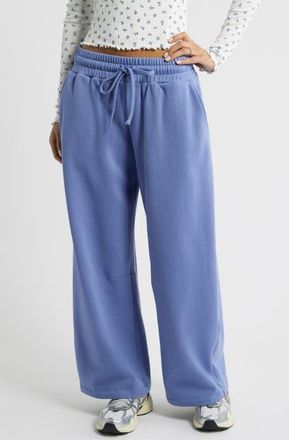 BP. Barrel Leg Fleece Sweatpants in Blue Frost at Nordstrom, Size Xx-Small