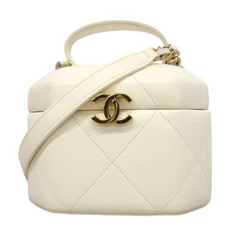 Chanel Ivory Leather Vanity Bag (Pre-Owned)