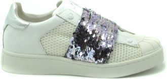 MOA Master Of Arts Sneakers Wei&szlig;