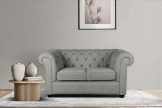 HOME AFFAIRE 2-Sitzer »CHARENTE, Chesterfield-Sofa, Wellenfederung, Masse: B/T/H: 147/89/74 cm« mit edler Knopfheftung und typischen Armlehnen