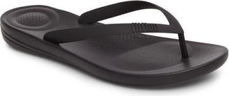 FitFlop Iqushion ergonomic flip-flops in Black Rubber at Nordstrom, Size 10