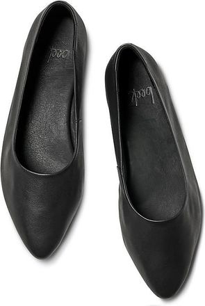 beek Swoop Ballet Flats