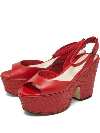 Bottega Veneta Intrecciato woven platform sandals - Red