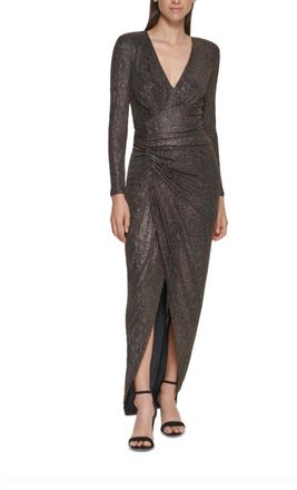 Vince Camuto Shimmer Long Sleeve Gown In Gold And Black Shimmer