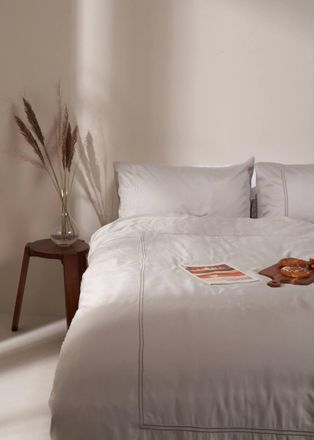 Truly Beauty Dove Grey Satin Stitch Bamboo Duvet Cover in Light Grey | Size: Super King