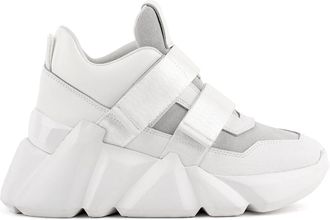 United Nude Space Kick