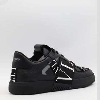 Valentino Garavani Graphic-Motif Leather Sneaker - Black