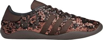 adidas Karintha Low Satin Sneakers - Heren - Skateschoenen - Bruin - 45 EU - Satijn - Fitness