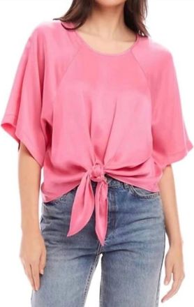 Fifteen Twenty Tied Elbow Sleeves Top - Plus In Pink