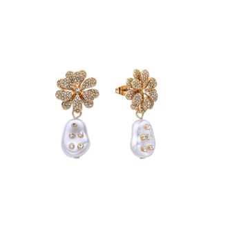 Eye Candy Los Angeles Womens Oceane Pearl Drop Earrings In Gold