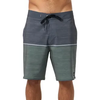 O'Neill Hyperfreak Mysto Block Scallop Swim Trunks in Dark Olive at Nordstrom, Size 31
