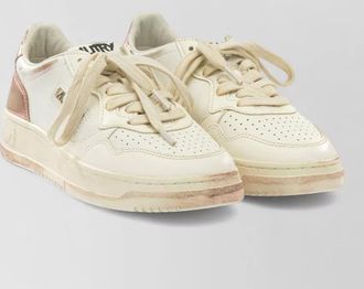 Autry leather low-top sneakers