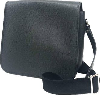 Louis Vuitton Taiga Ardoise Black Taiga Leather Shoulder Bag (Pre-Owned)