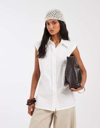 & Other Stories Camicia senza maniche bianca con colletto e bottoni-Bianco