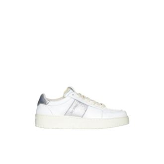 Saint Sneakers Saint Sneakers, Schoenen, Dames, Wit, 39 EU, Witte Klassieke Sneakers