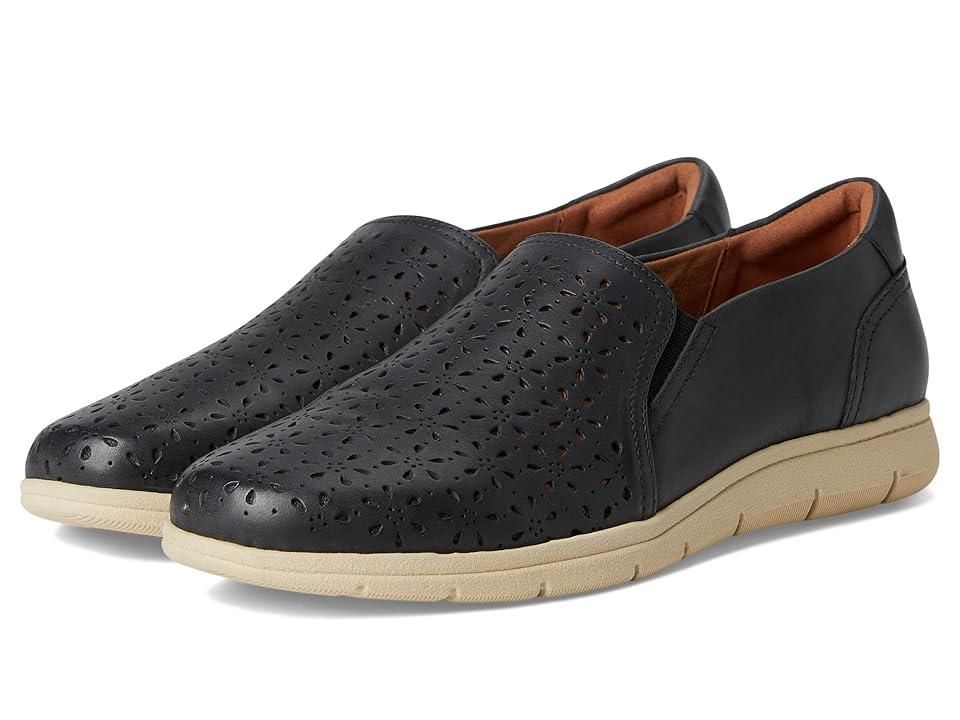 Cobb Hill Womenâ€S Penfield Strappy Slip-On - Medium in Stone