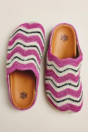 The Sak Bolinas Ripple Slip-On Clogs